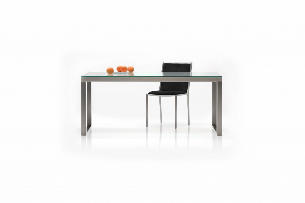 Nerezový stôl NERO 2 so sklom od BRIK Kremnica, možnosť rozmerov 160 , 140 a 120 cm